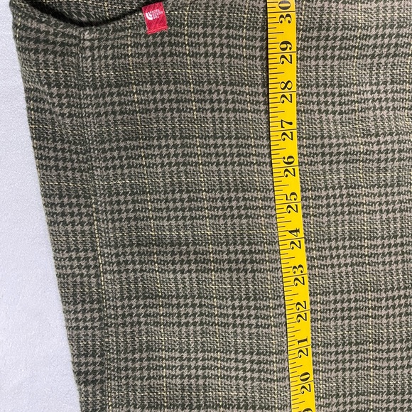 Northface looser weave flannel - Picture 9 of 10
